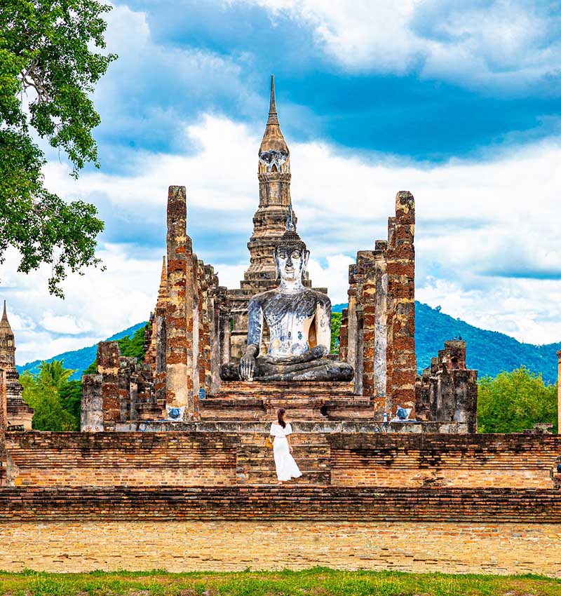 Sukhothai Historical Park - best places to go in thailand